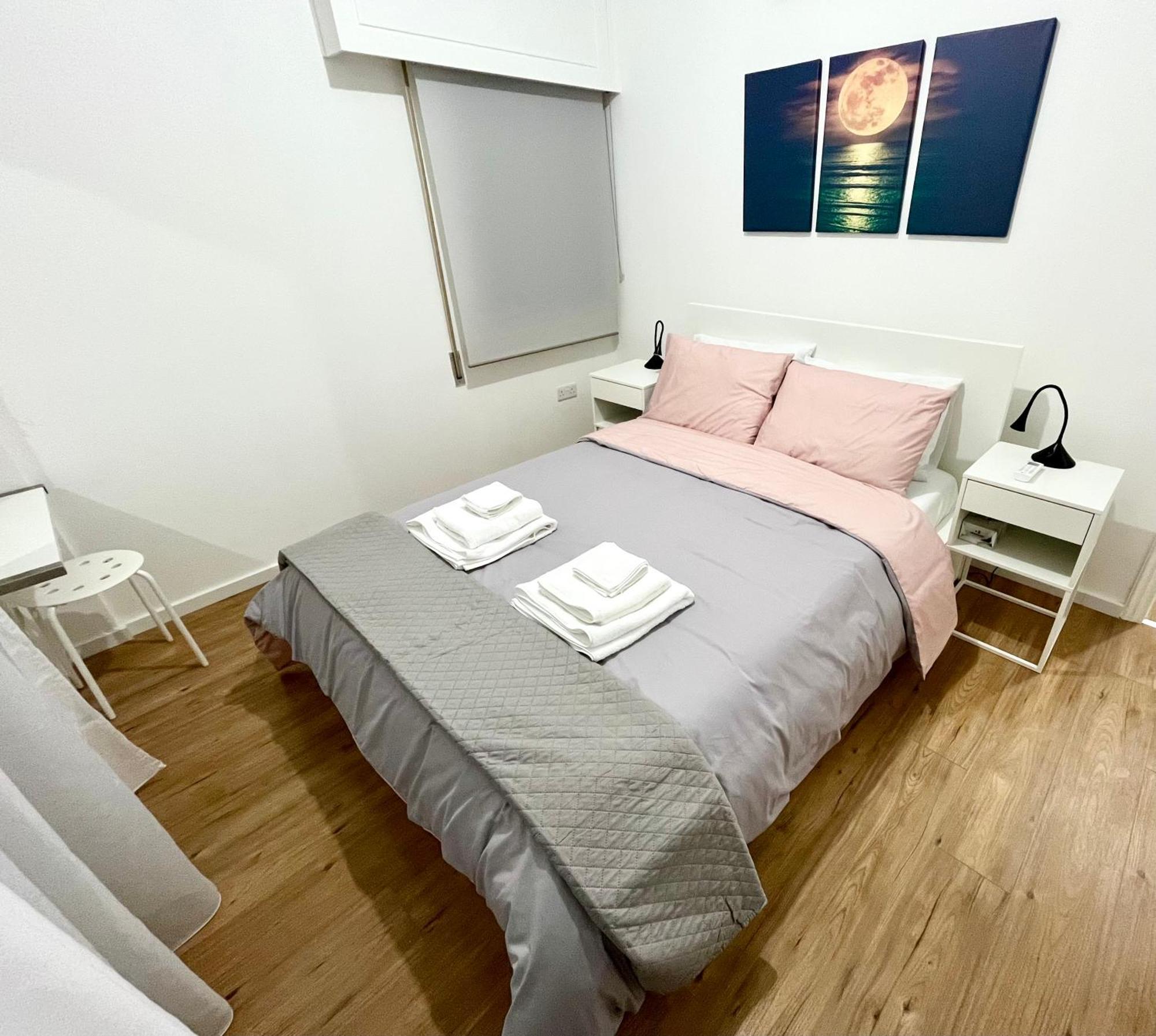 Modern Apartment Near Mckenzie Beach Larnaca Zewnętrze zdjęcie