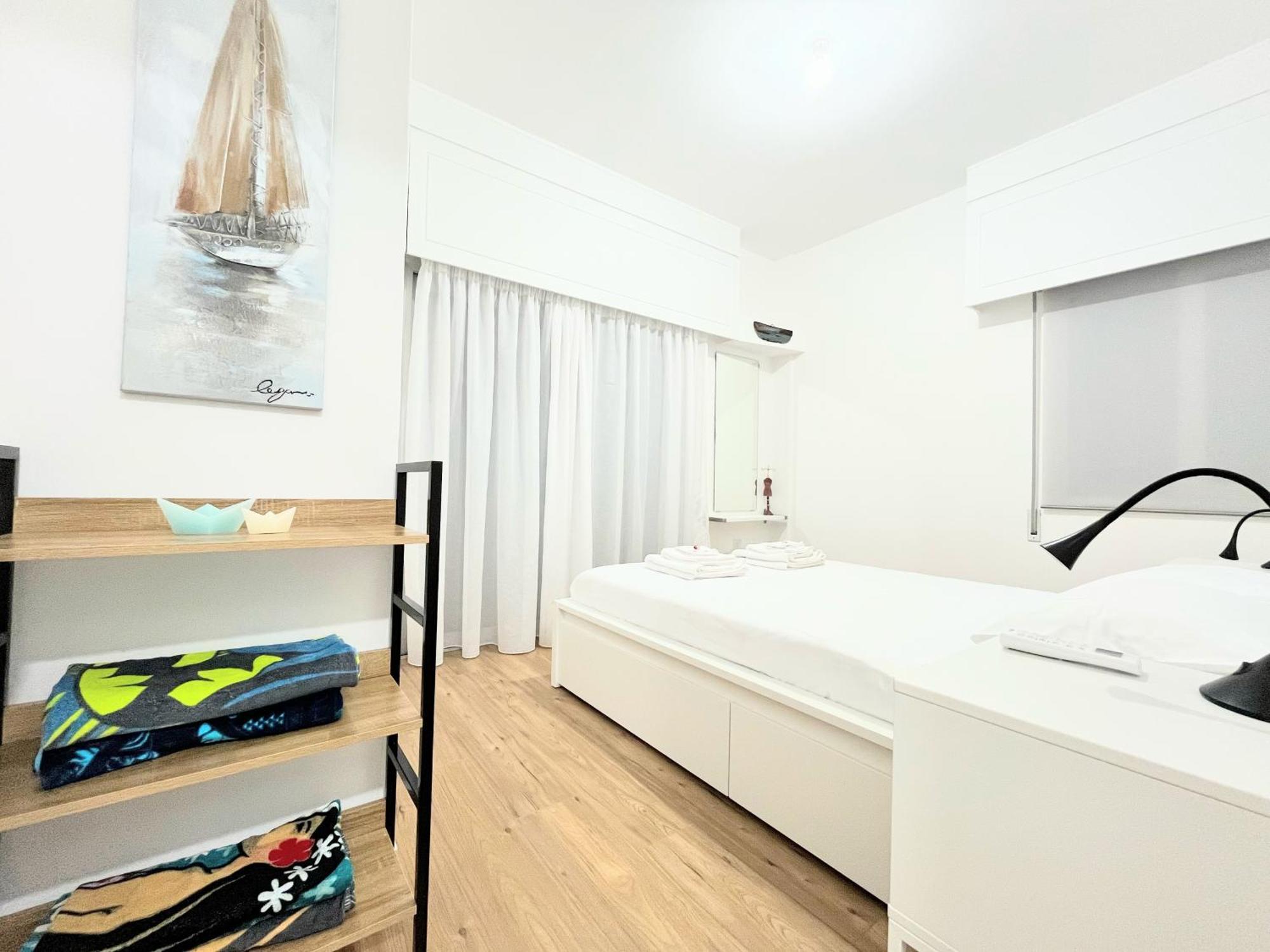 Modern Apartment Near Mckenzie Beach Larnaca Zewnętrze zdjęcie